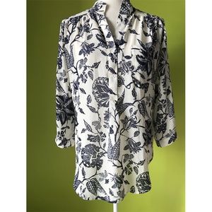 Akira Chicago Long Sleeve  Organic Floral Top Sz M